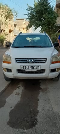 كيا سبورتج موديل 2008 أمريكي V6 (2700) فور ويل حادث جاملغ خلفي الأيمن ...