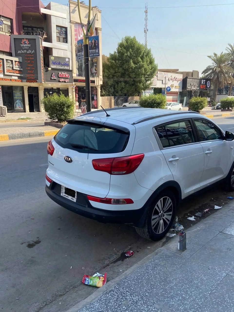 السلام عليكم
للبيع كيا سبورتج 
موديل 2015 خليجي 
محرك 2000دوش 
ماشيه 85كيلو 
رقم بغداد 
بسمي تحول ثاني يوم 
سياره لا صبغ ولا ضربه 
تفاصيل اكثر اتصل 
***********
