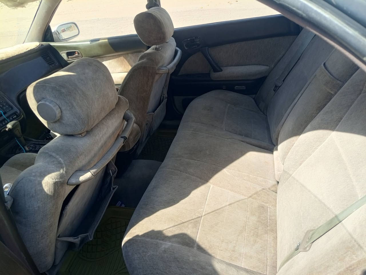 بطه موديل 93 مكفوله من (صبغ ضربه فتح تبديل كير مكينه تبريد حداديه تخم تاير كله مكفوله بسمي بغداد دولي مكاني نجف *********** سعر ٦٥وبي مجال السياره جاهزه من كله
