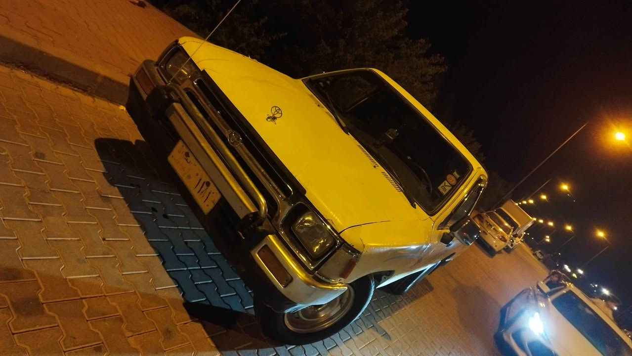 بەناوی خوای گەورە ئەم گولە جوانە بوفروشنت و گورینەوە بەس بە سەیارە بەرز  
گیرو مەکینەی بەشەرت مەکینە کرۆسیدایە 4y کابریتەری لوک مەکینە تازە تشفیت کلاج و عەنیە لوک پاتری تازە دەبوی تازە جوار زۆر باش ئارم پلاسیک سلیمانی بو دیناری مەسرەف مەکەری تازە ناو خورفەشتم تی کرتوتەوە لەسلیمانیم *********** السليمانية, العراق
