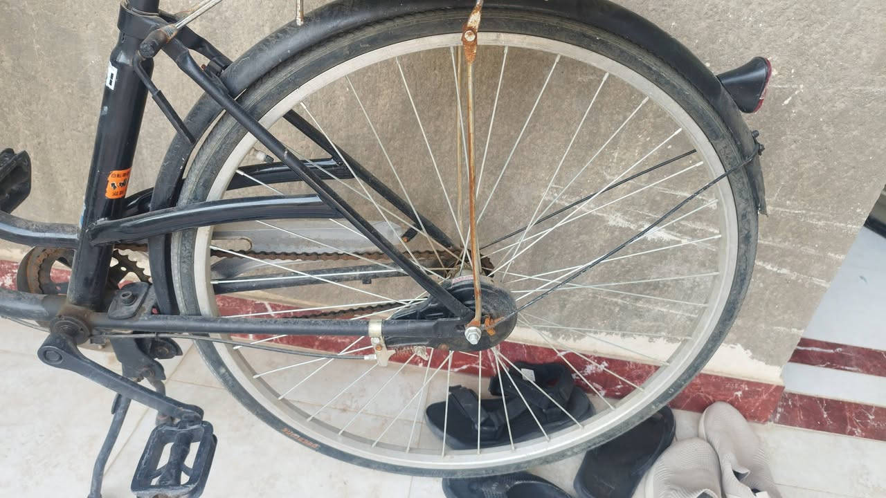 بايسكل للبيع حجم 27 شغال من كل شي 
سعره 50 الف الي يريده هذه رقمي *********** مكاني حي الجامعه
