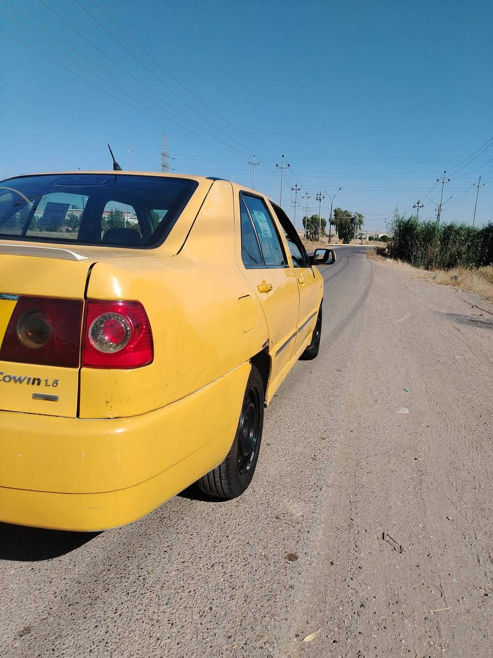 شيري كوين للبيع موديل ٢٠١١ محور يارس گير ومحرك مابي عيب تبريد شغال منضومه جديده ستيكر مال بانزين شغال السعر 33 وبي مجال ***********
