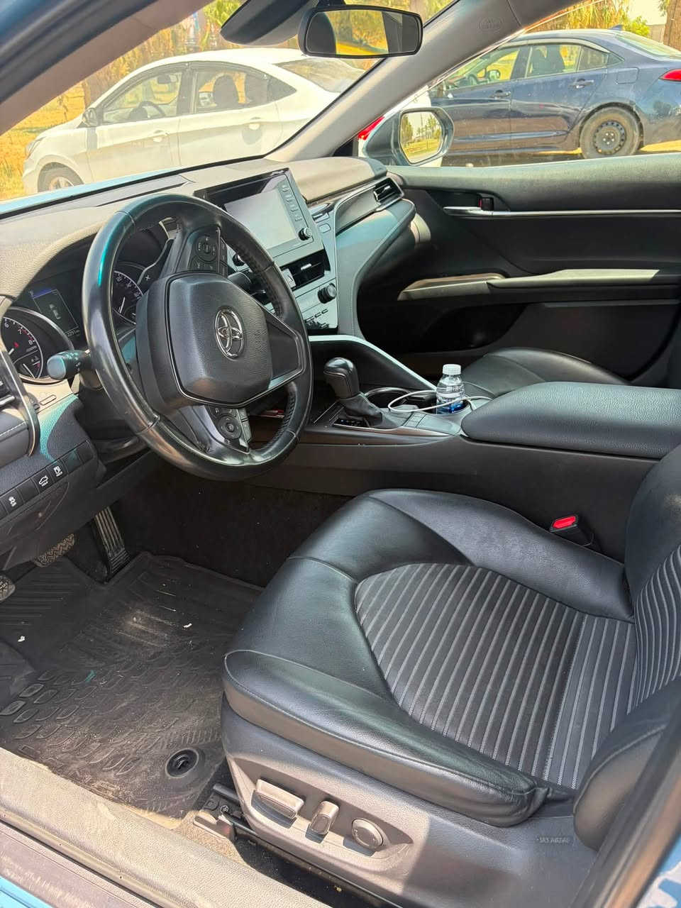 كامري - camry 2024 
فئة SE بلس وارد امريكي محرك 2500 الون بحري 
رقم اربيل بسمي 
ماشية 32 KM 
كشنات و دواخل جلد 
تحكمات استيرن  تشغيل لايت زنون رادار امامي و رادرات جانبيه اشاير بالمري شاشه ابل كار بلي و اندرويد اوتو كامره سبير وعدة كل تفاصيل  السياره جديدة جداً ...
~ صور السياره و السونار و التقارير من امريكا موجود ...
السعر 197$$وبيه مجال بسيط للبيع***********
