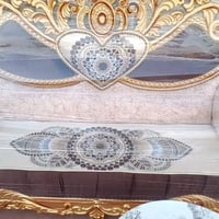تخم ملكي • ١٠مقاعد • نضيف