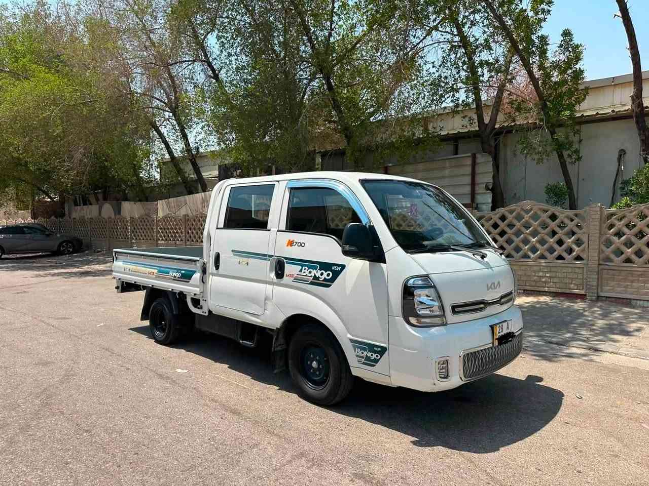 السلام عليكم كيا دبل قماره موديل ٢٠٢٣بسمي نجف جديده ماشيه 60الف فقط جديده مال بيت تبريد حداديه مكينه كير اكسن جديده على الفحص السعر ١٥٥ رقمي ***********مكان السياره نجف تحياتي للجميع
