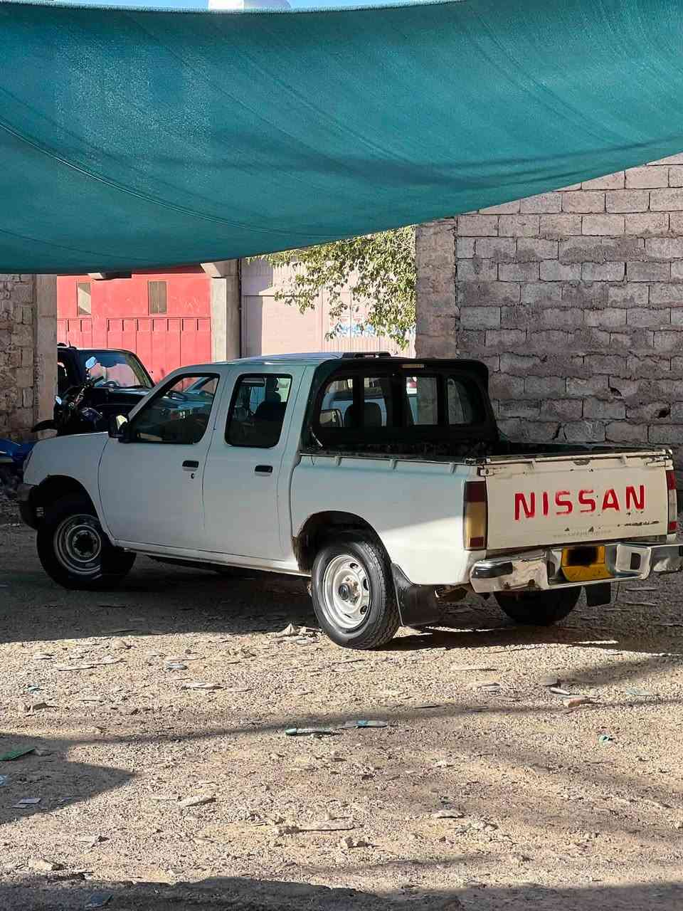 السلام عليكم
نیسان پیکاب 
2001
ڕەقەم هەولێر 
سەنەوی بەسەر چووە لە 2020وە
سەیارەیەکی تابڵێی پاک و جوانە 
لە هەڵەبجەی شەهیدم 
نرخی / 66 گەڵا 
ژمارە موبایل/***********
