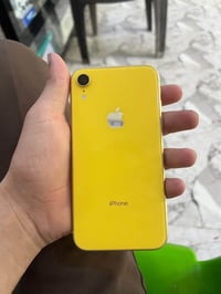 آيفون XR • ١٢٨ • بطارية ٧٩