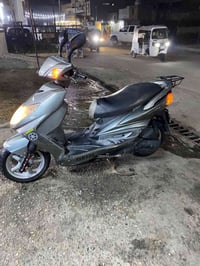 دراجه سكنس فحل كابرتير بشرط اذا مفتروح بيه شي ترجع شاشه شغاله كيش شغال...