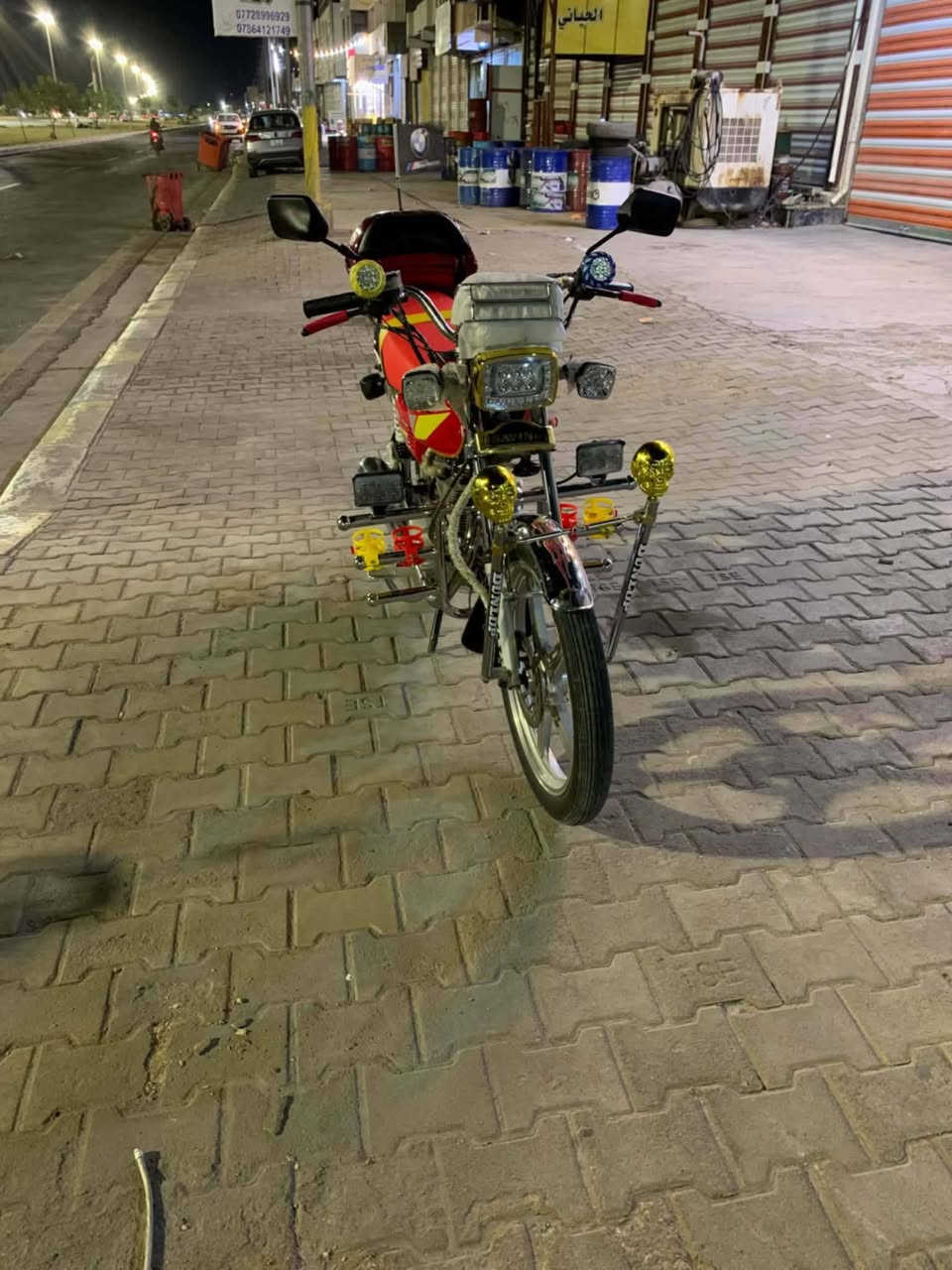 دراجه رايدها 650 بيها مجال ***********
