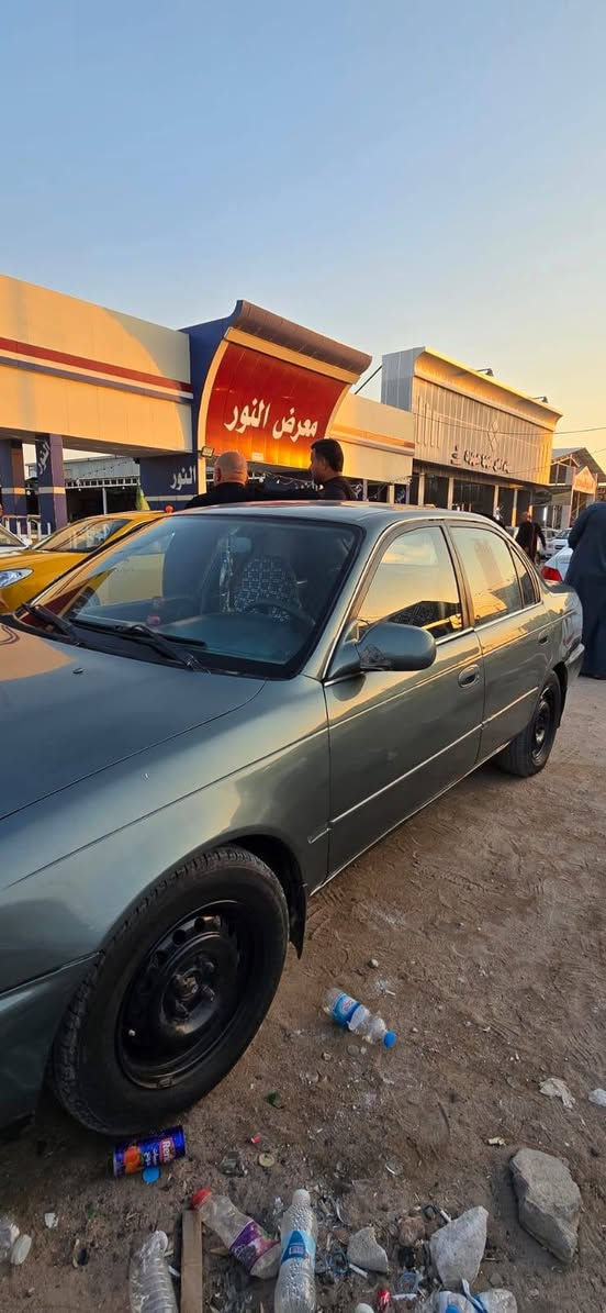 السلام عليكم كورلا للبيع 
السياره جاهزه خير من الله 
تبريد ثلج ❄
كهربايات خير من الله 
السياره مكفوله كفاله عامه 
ماعده صبغ جماليه
السياره رقم بابل موديل 94
شراي بيك خير وتدلل السعر 53وبيه مجال 
***********
العنون كوفه شارع المعمل
