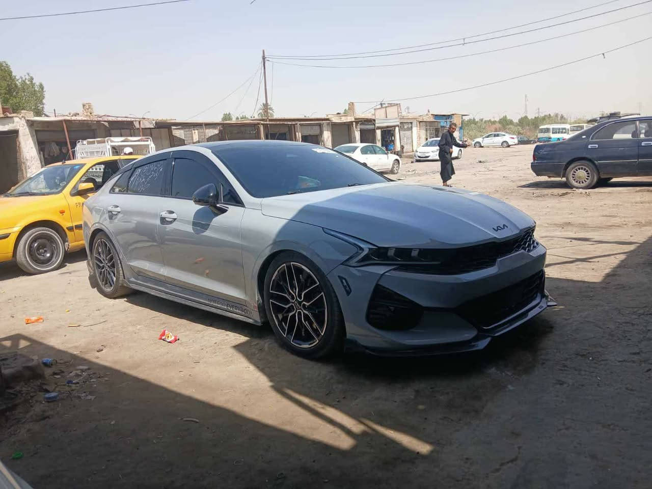 سلام عليكم
من رخصة صاحب حساب لبيع 
K5 GT 2500T 
فول كامرات فول تزويد بلادي من أمريكا مزوده 317حصان سياره رقم أربيل بسمي سعرها 215
فول تعديل 
فول فايبر كاربون داخل وخارج سياره 
إستفسار 
***********
