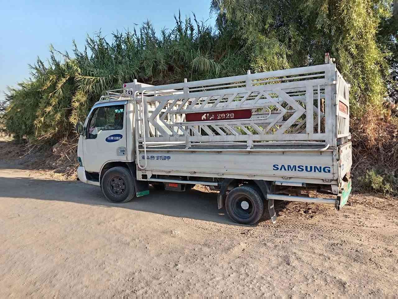 كيا سامسونگ مديل ٢٠٠٠ مشروع وطني محرك ٣٠٠٠ سيارة بسمي جازة من دعامية   الا دعامية السعر ٥٠ بية مجال رغم البايل ***********) ***********
