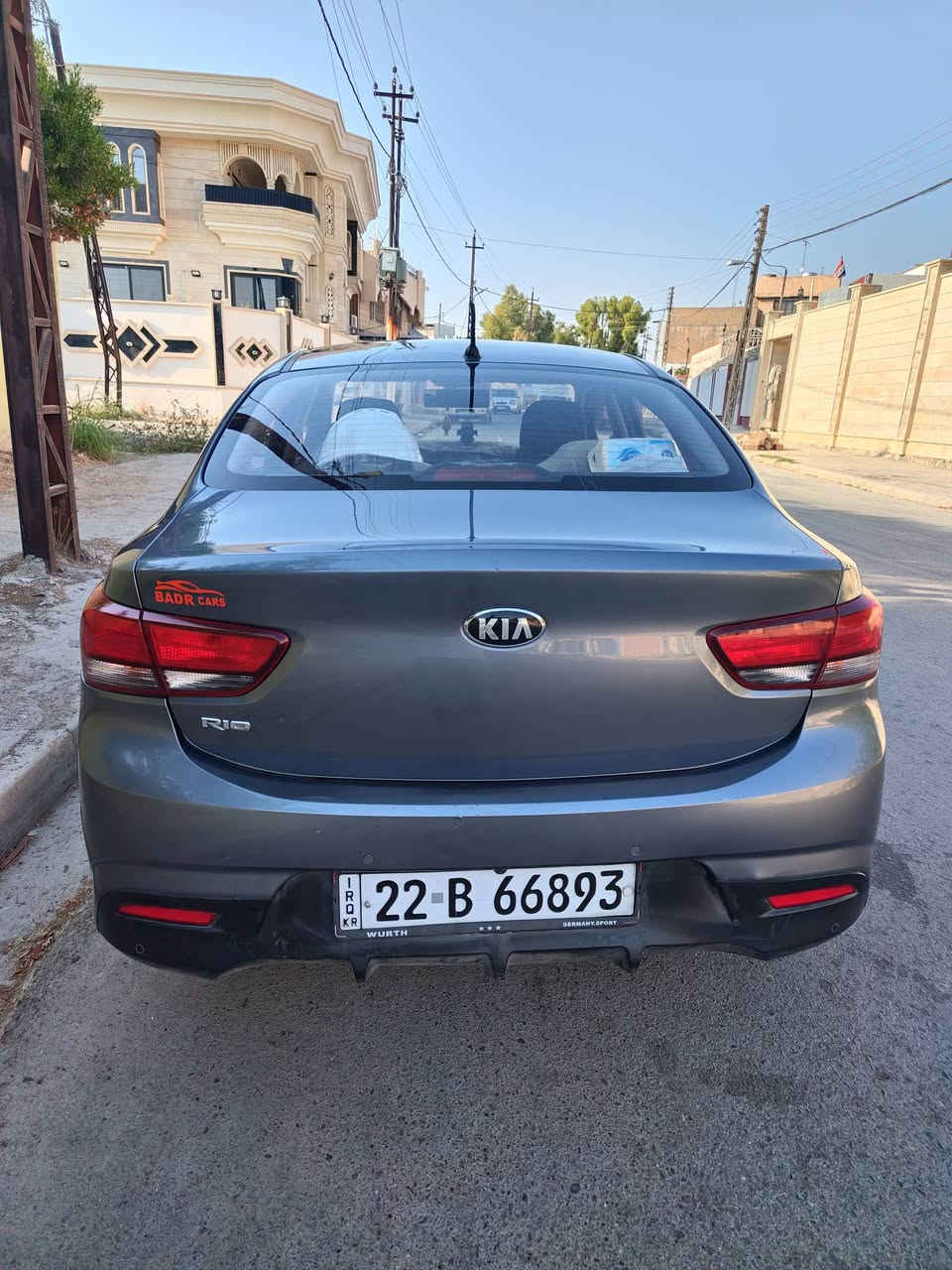 كيا ريو نفطي موديل 2019 الشكل الجديد
وارد امريكي 

 السعر 110 ورقه

ماشيه 71 الف كيلو متر
رقم اربيل دولي
هزه وسنويه جديده
كير AT اوتوماتيك شرط
محرك 4 سلندر شرط
تبريد ثلج
تايرات جديده

رقم الشاصي 3KPA241ABKE160789

بيها ملاحظات واضحه والسونار موجود

مكان السياره بالموصل

التواصل واتساب ***********
