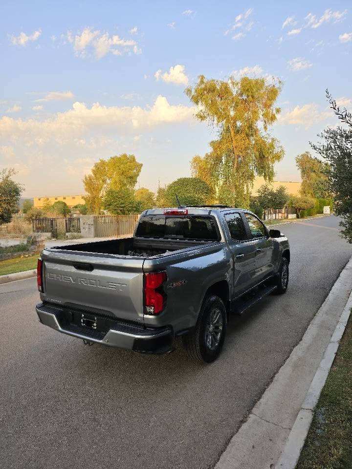 CHEVROLET COLORADO 2024 4WD LT
فول.قبات.مواسەفات.2024
بانوراما.دبل.اکسل4×4شاشە.کامل.لمس
کوشن.کامل.جلد.کارەبا.هیتەر.دوسە
ماشیە.4الف.میل2سویج.ویل.کروم
بدون.سبوغ100%
عینوان.اربیل
وتساب*********** أربيل, العراق
