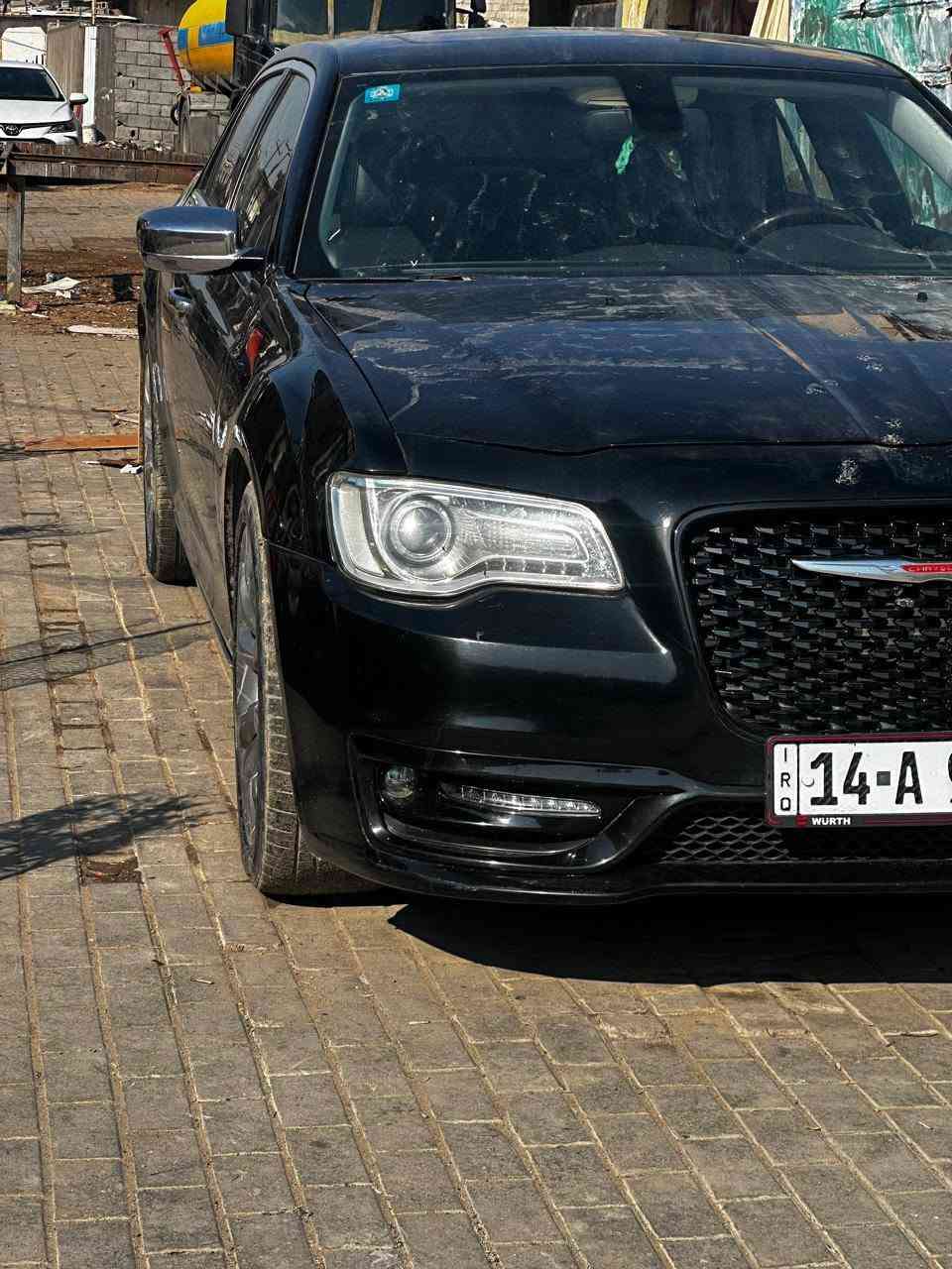 كرايسلر 300 • ٢٠١٦ • رقم بصره
