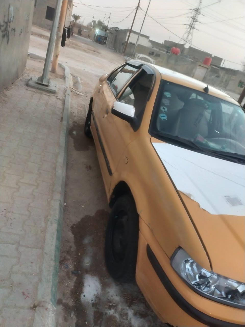 سلام عليكم سمند موديل 11 للبيع سياره حلوه وخير من الله سنويه منتهيه صار اله شهر. مصفره هيه وغرامات رقم جديد الماني لا تنقيص ولا تبخير    رايده ب30 قفله  وهاذه رقم التليفون  *********** ترهم مراوس حسب القناعه
