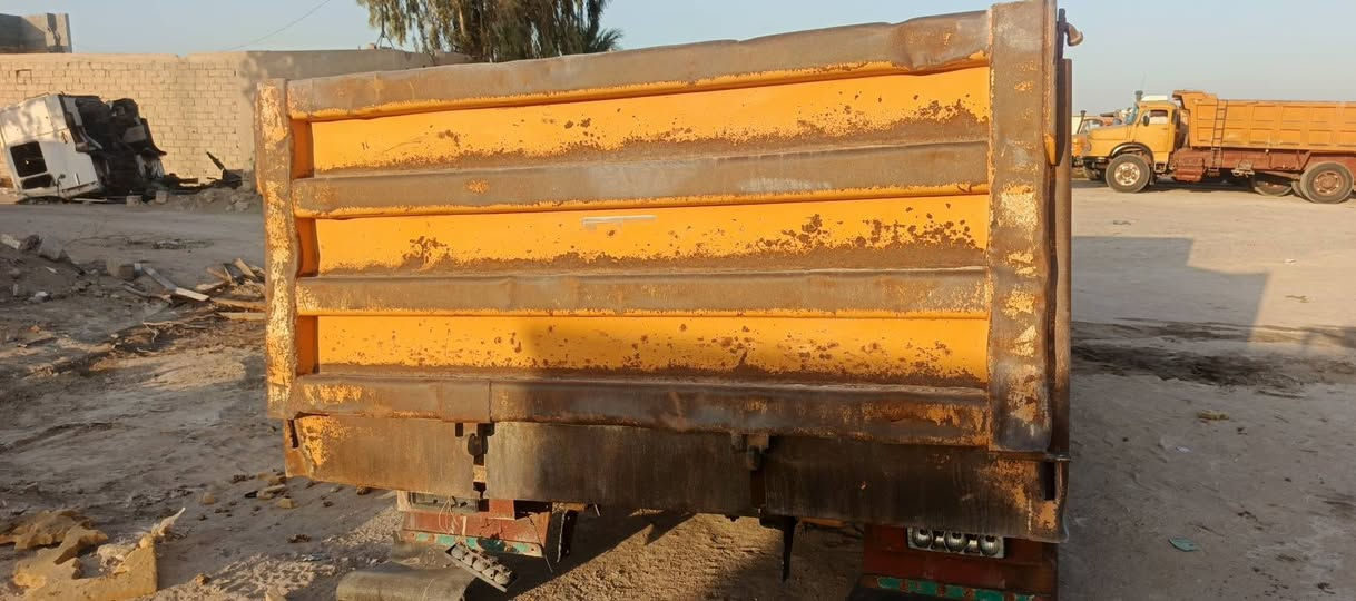 بدي للبيع تك علم دنكير مايلر دبل شاصي لف السعر 4و بي مجال رقم الهاتف /***********
