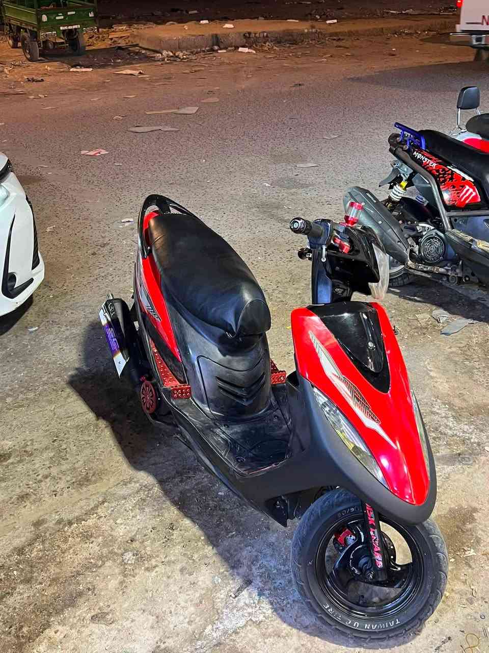 ماكس عدل للبيع دراجه نضيفه تجي وتشوف مكينه مامفتوحه تجي تفحص وتشوف بعينك 750وبيها مجال عنواني بصره جبيله رقمي ***********
