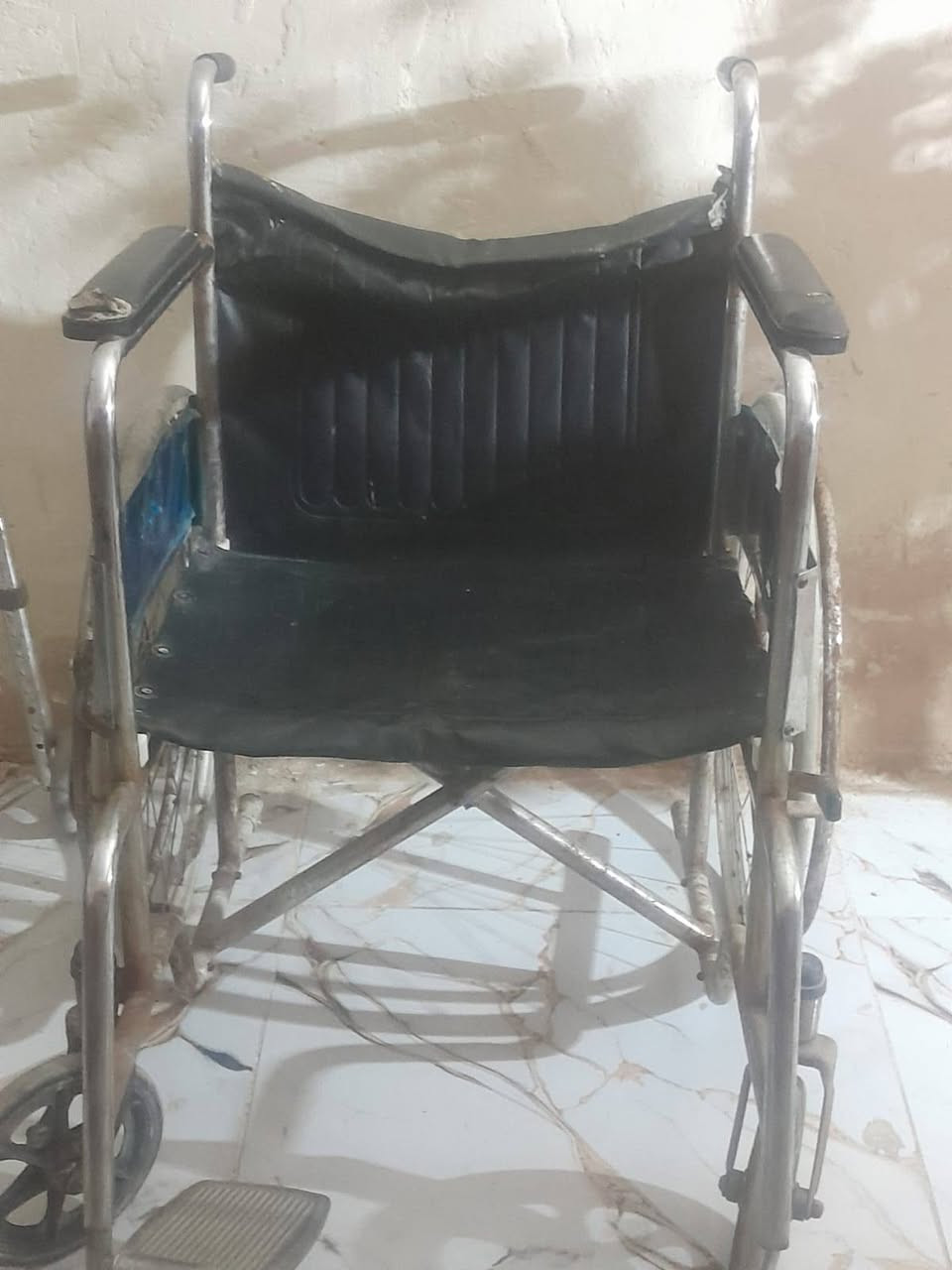 سلام شباب هاي عربانة كبيرة و تجاوة نضيفات ومرتبات مكلف بل نشر وهاذ رقم راعيهن ***********
