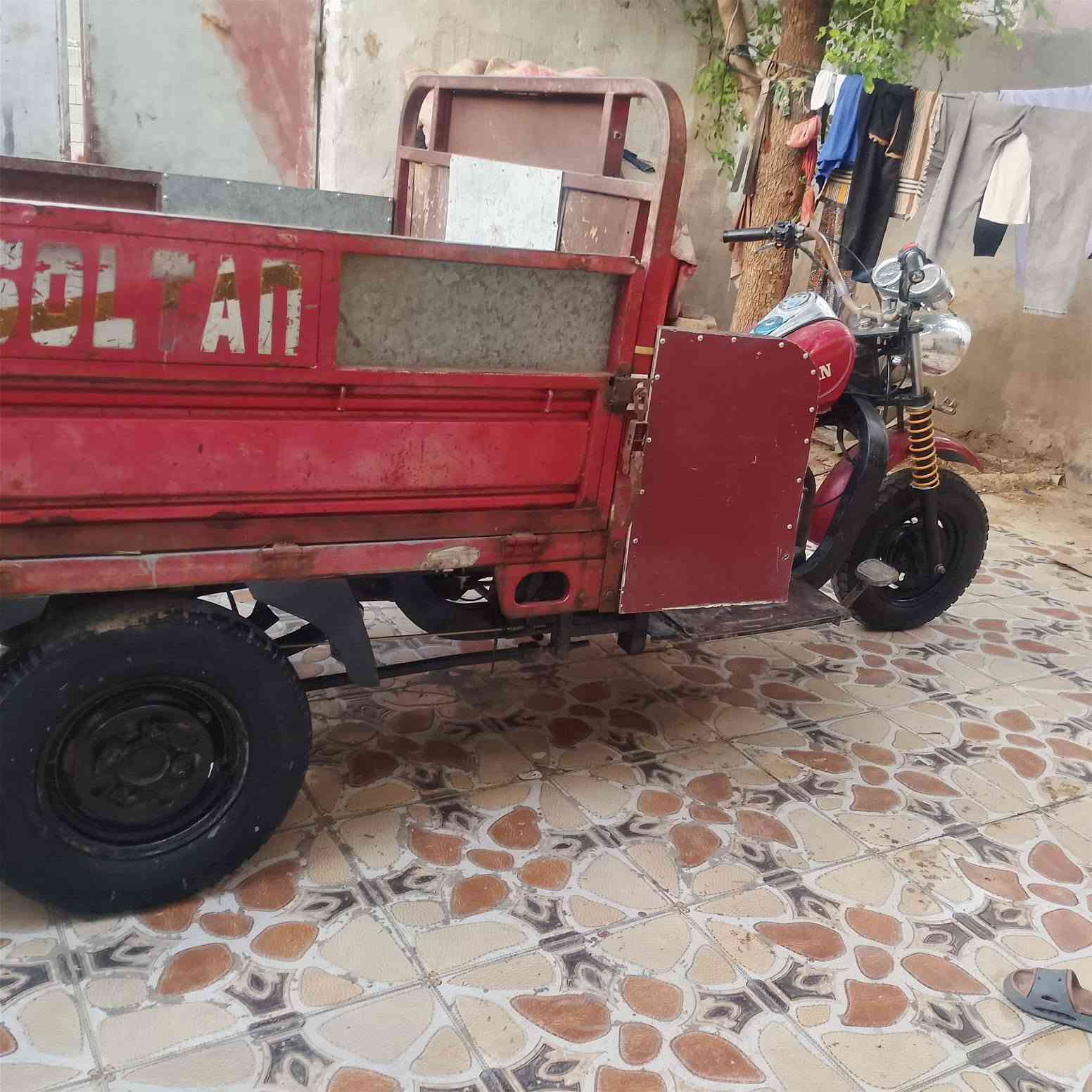 ٢٠١٤ • نضيفه • شاصي مكفول