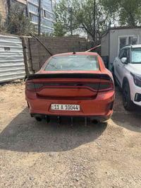 دوج تشارجر دايتونا 2021 محرك 5700 V8 ماشية 46 الف  السياره حادثها بالم...