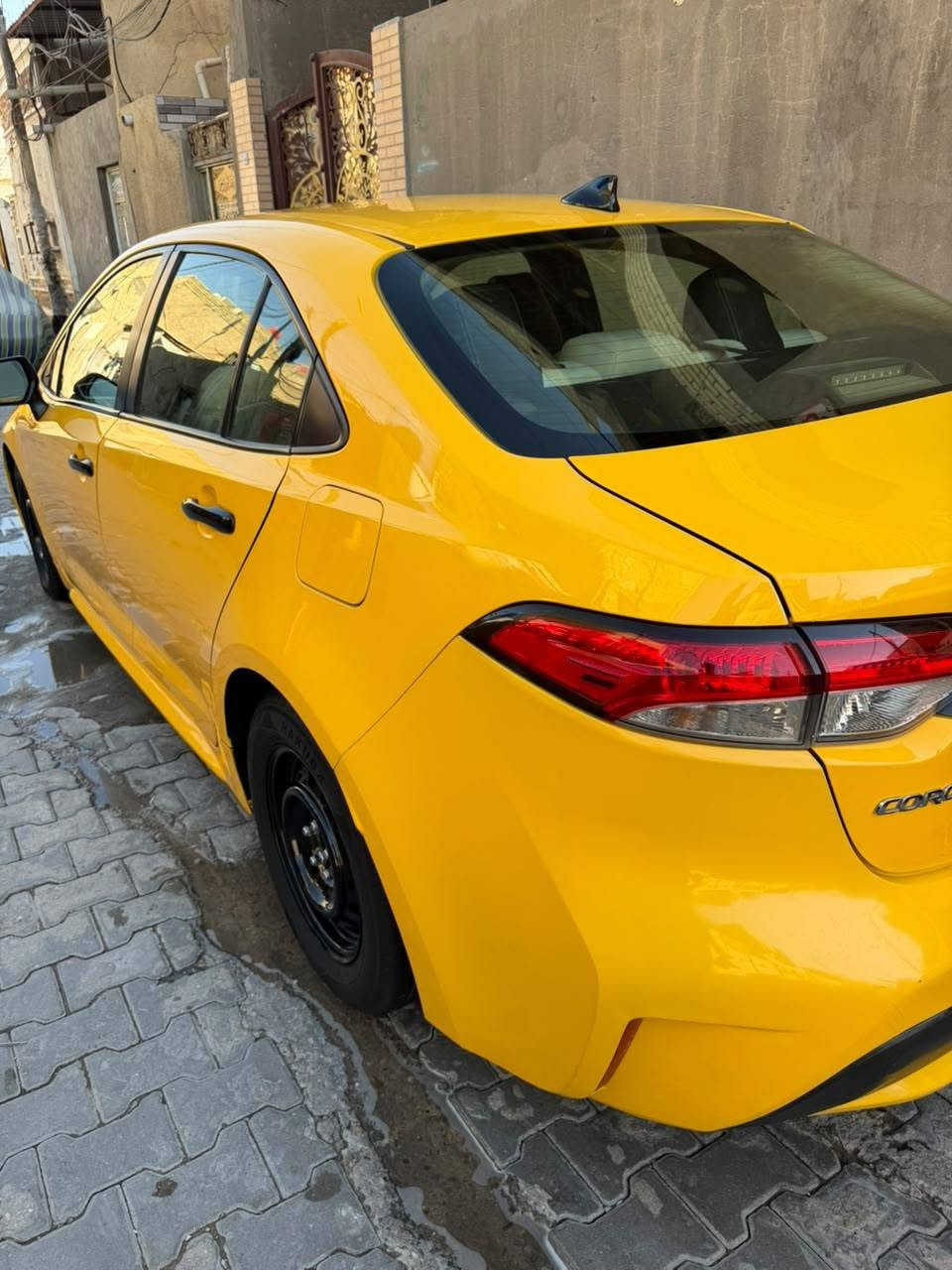 كورولا هايبرد وارد امريكي موديل 22 باسمي  الضرر موضح بالصورة السعر 140 وبي مجال العنوان بغداد مدينة الصدر  ***********
