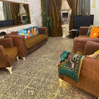 تخم قنفات 8 مقاعد ب 250 وميز البلازما قيم بما يرضي الله  وعندي شاشه ب ...