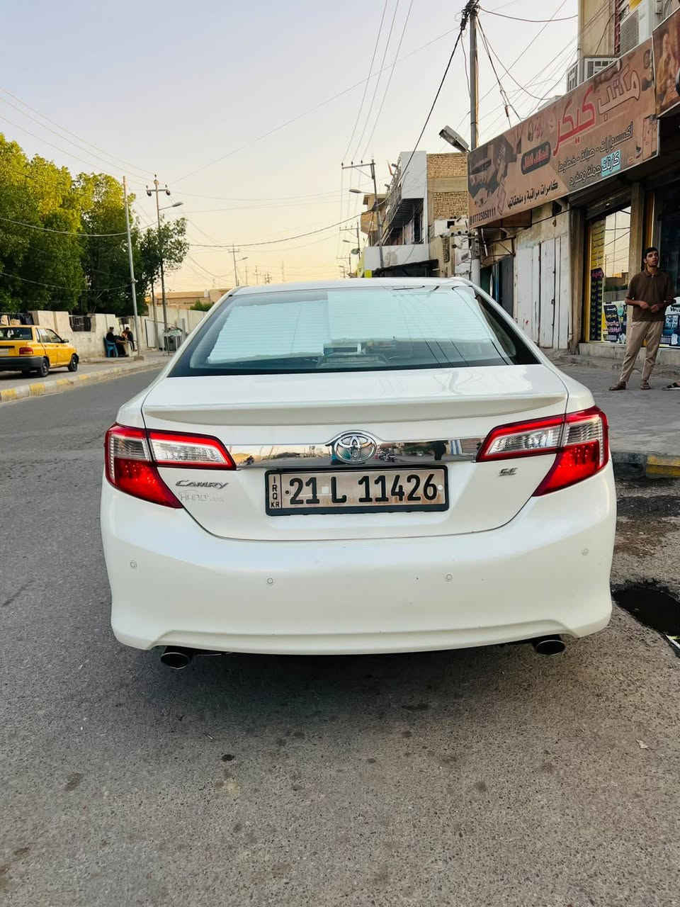 السلام عليكم
كامري موديل 13 خليجي 
جاهزه حداديه تخم تاير تبريد گير مكينه بيها صبغ قطعتين هم مو كاملات ورصعات بسيطه اثر حالوب بلعراق اخرمطره
عارضها ب145 وبيها مجال العنوان كوت حي الجهاد 
الهاتف ***********
