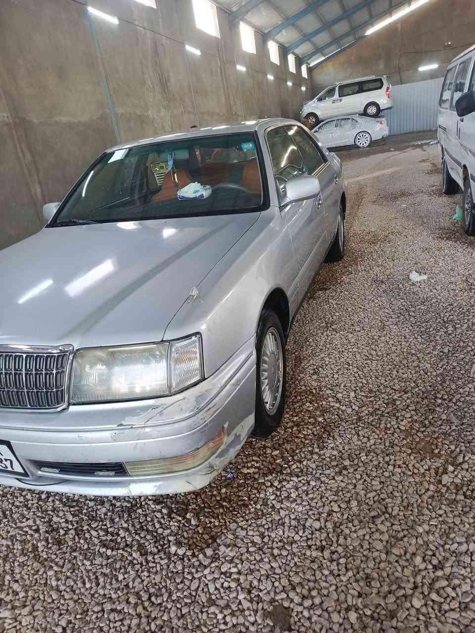 سلام عليكم سياره للبيع او مراوس موديل 69راس الثور فلات بسمي رقم انكليزي سيارة مكفولة من  الكصة ونقل جثة رقم نينوى السيارة كفالة عامة  كير  محرك تبريد حدادية تخم تأثير مري شفط العنوان النجف كوفة شارع المعمل ***********
