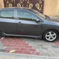 كورلا 12 للبيع حادث امريكا بس جوملغ خلفي بلعراق بدلت بابين اصليات بدون...