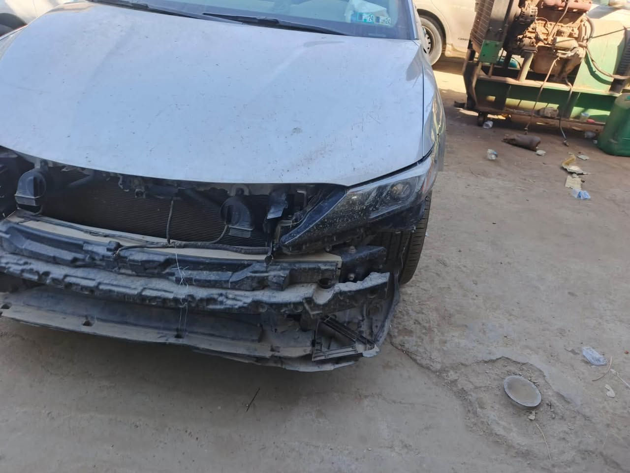 السلام عليكم للبيع سياره كامري موديل ٢٢ حادث جنطه مال امريكا فقط وطخه اباب أليم السايق ابيع علا هاي الوضعيه للستفسار اتصل سياره نظيفه الي ياخذه ابو مصلحه يكمله للستفسار  اتصل ***********
