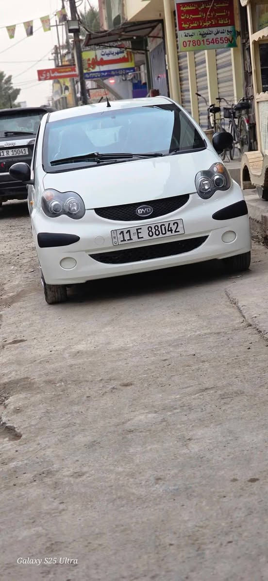 سيارة جديده كلش
ماشيه ٥٠ الف قابل للزياده
سيارة ما ماشيه هواي ما متعوبه 
كلها على وظع الشركه 

كفاله عامه من كلشي 
كلها بلاد شركه 
سيارة جانت واكفه ما مشتغله 
مكينه ١٣٠٠ 
كهربائيات شركه 
جيجات شركه 
صدر شركه 
تبريد فقط كمبريسر ينزل من سعرها 
سيدي شغال 
اواكس 
راديو 
كشنات شرط شركه بعدهن بجيسهن 
ترايك مفتوح وين ميعجبك 
كير عادي شلعه معدل فول 
جامات خلفي سياحي 
امامي اوتو 
اليوم بدلت دهن درجه اولى 
وبانزين محسن 
يعني السيارة جاهزة مجهزة 
سويج ريمونت 
كتلوكاتها بيها 
لزكات الشركه بيها ما ملزوكات بلجام 
رقم بغداد انكليزي تحويل مباشر 
هزة جديده 
سنويه ٢٠٣٠ 
السعر 44 وبيها مجال بسيط جدآ 
مكاني بابل السده
***********
اسف للاطاله 
كلشي مذكور يمك واني بلخدمه
