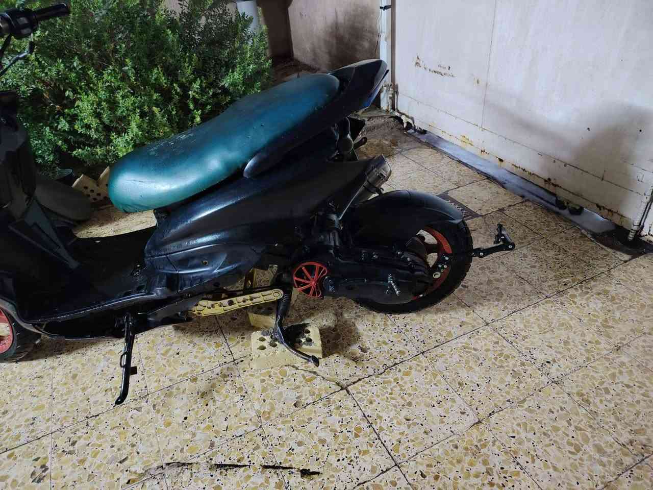 ناااعالسلام عليكم للبيع شلع سكنس نثيه نكره معدل فول مكينه هاون بوشه58 مكينه راجعه طسه ماكو مه يشهد الله جاملغ فايبر كاربون ستيرن جبلي دشبول شغال بس الطوافه واكفه كيلو متر شغال بريك امامي خلفي + ماكس مكينه رمبه بس كامت تريد غراض تريد الماكس شلع ابيعلك خااادم كفرات كامله سوادات كامله مكاني بغداد قبل مرور الحسينيه قريه الانتصار ***********
