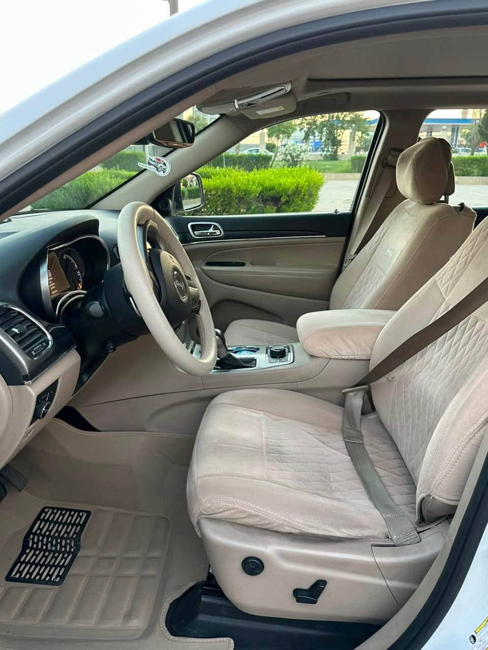 Model 2019 sfri sharikay muhanad mwasafat xalyji clean tittle tanha 3-4 panjayak pdr haya mwasafati limited nzikay 85 hazar mile roishtya 
موديل ٢٠١٩ سفر شريكة مهند مواصفات خليجي كلين مابي ظربة غير ٣-٤ قصة بي دي ار مواصفات لمتد تقريباً ماشية ٨٥ الف مايل 
*********** أربيل, العراق
