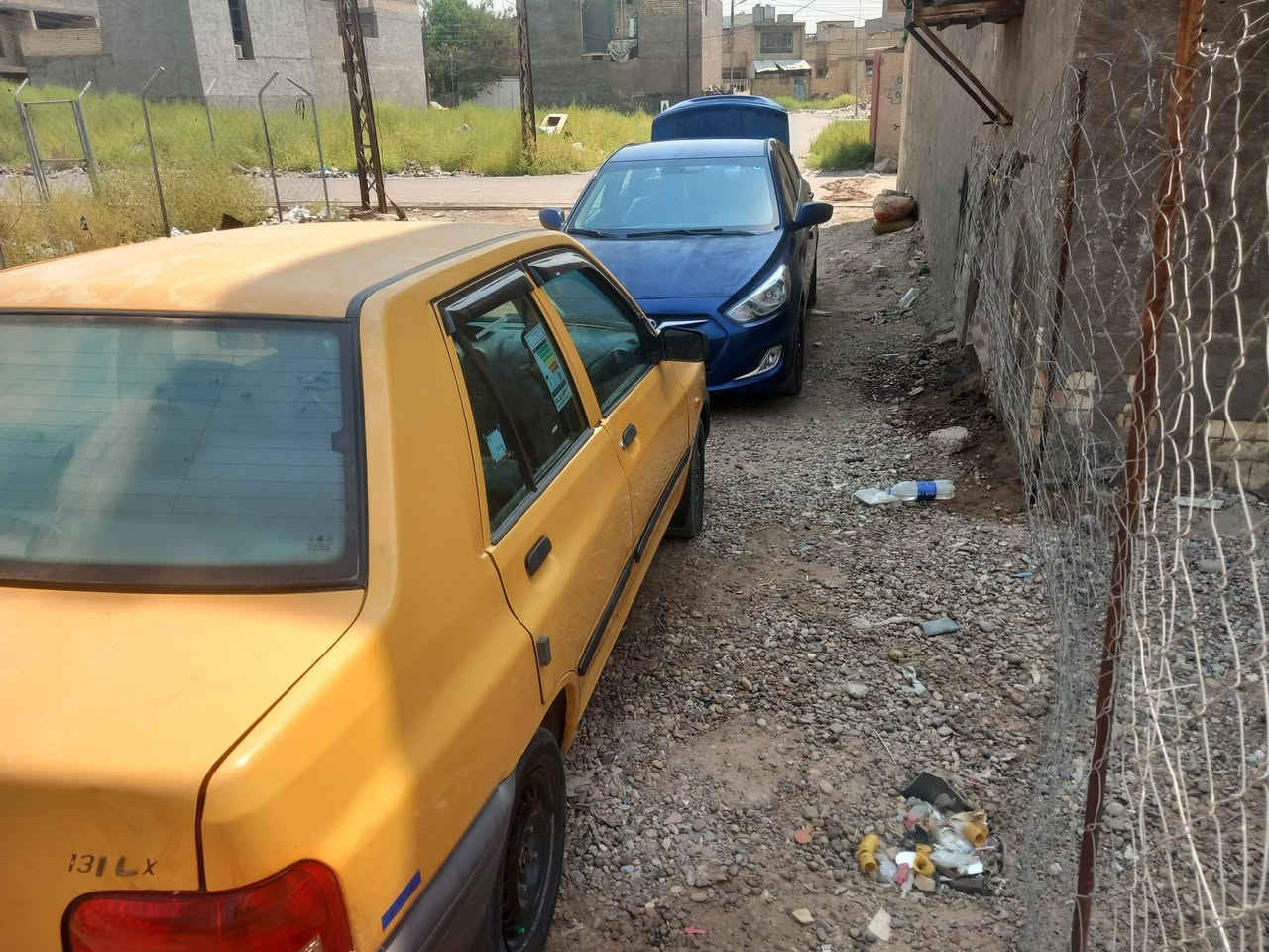 سايبه 15
سياره جاهزه من كلشي 
بسمي مصفره هئيه وغرامات
سعر 30 وبيه مجال بصيط
مكان سياره بغداد الشعب 

***********
