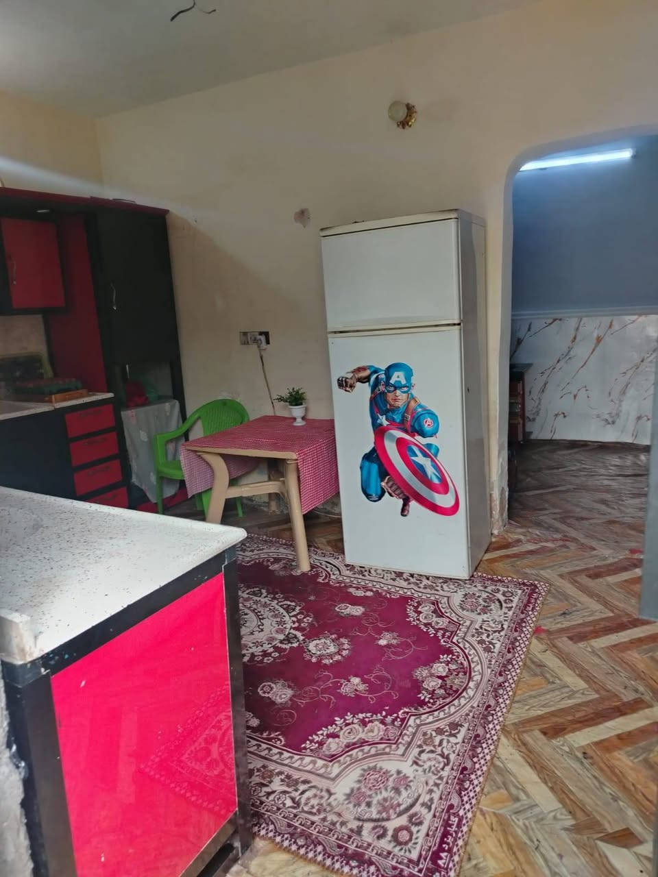 بيت للبيع مقابل التأميم النزلة الثانية شارع الحسينية مساحتة ١٦٠ متر واجهة ١٠م ونزال ١٦م كامل يحتاج فقط كاشي
بي ثنين غرف نوم
استقبال
صالة
مطبخ
ترك خلف البيت
للتفاصيل اتصل على الرقم ***********
بيت للبيع مقابل التأميم النزلة الثانية شارع الحسينية مساحتة ١٦٠ متر واجهة ١٠م ونزال ١٦م كامل يحتاج فقط كاشي
