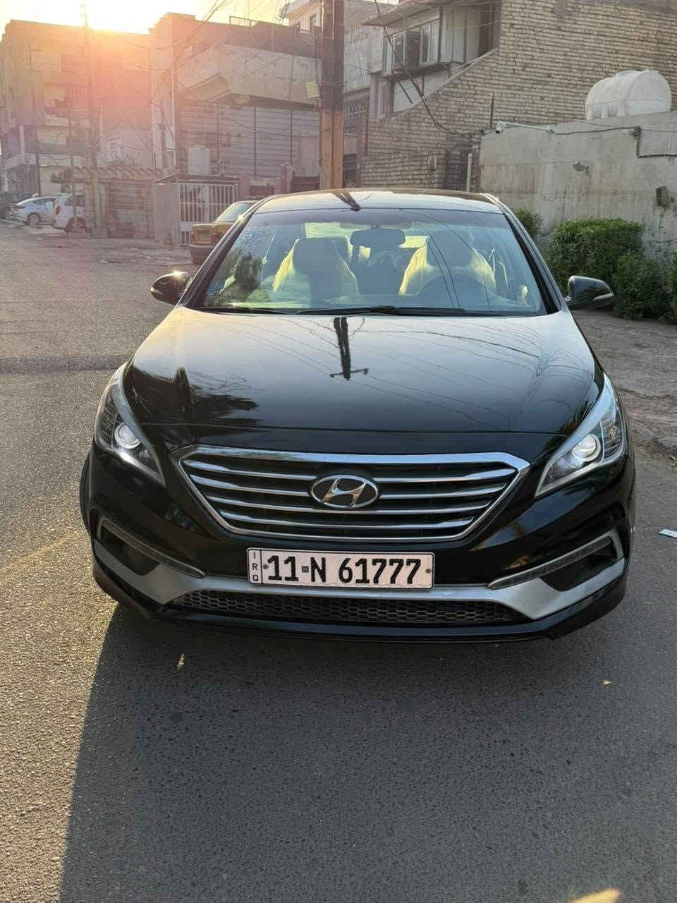 سوناتا سبورت2017 وارد امريكي
حادثه  بنيد بدون دواخل وجاملغ خلفي والصندوق مبدل بلادي نفس اللون
الموصفات
1-كشن كهرباء
2-شاشة  كبيرة
3-كروس سرعة
4-اشاير بلمري
5-دراف مود 3وضعيات قياده
6-لايت زنون عالي ناصي
7-دبل كزوز
السيارة كير ومكينه خير من الله ترايك للبصرة  مكينة 2400 gdiلا تنقيص ولا تبخير  ماشية82الف ميل بأسمي السيارة 
 تحويل ثاني يوم مكاني بغداد الامين
سعر السيارة 105وبيه مجال بسيط  للستفسار *********** بغداد, العراق
