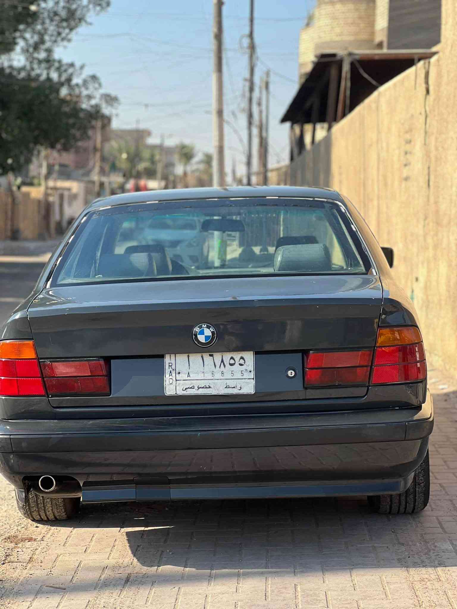 سلام عليكم
بيم520
كير عادي 
تبريد ثلاج  
سياره  جاهزه ترايك من زاخو للبصره
 
للبيع مستعجل ٥٣
***********
