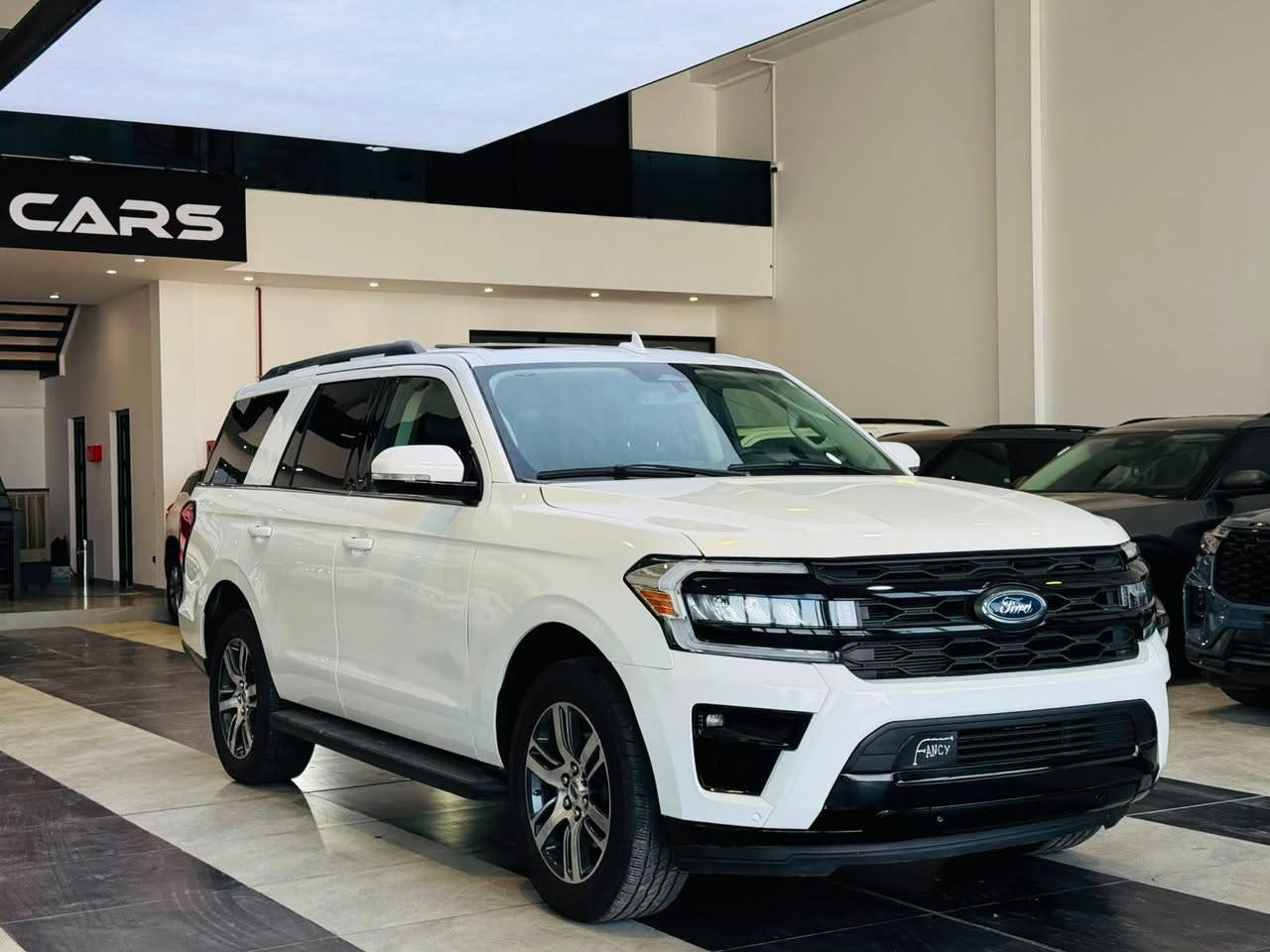 FORD EXPEDITION XLT Full - 2024 ✅
‎#سعر-مناسب-بلاش🔥🔥✅✅ 

عربى/کوردی
فورد
إكسبيديشن, XLT, 2024
عدد الأميال : 11,000 ميل
ضرر: 2 قطعة صبغ
سلندر: 6 سلندر
محرک: 3.5T
السعر / 33,800$ 🔥
الكاميرا الخلفية -دبل اكسل 4*4-سقف بانورامي - صندوق كهربائي  - مستشعر وقوف - تدفئة المقاعد - تبريد المقاعد - بصمة - مراقبة النقطة العمياء - نظام المفتاح الذكي - 8 وسادة هوائية - مصابيح زينون الأمامية - المصابيح الأمامية ليد - رادار - خطوات جانبية - نظام التوجيه الكهربائي

📍العنوان: اربيل  -  شركة فانسي كارس
مدينة ئارام للتجارة رقم معرض (B4)

☎️-***********
☎️-***********
☎️- ***********
☎️- ***********

**********
فۆرد
ئێکسپێدیشن, XLT, 2024
ماوەی ڕۆیشتن : 11,000 ميل
بۆیاغ: ٢ پارچە بۆیاخە
پستۆن: 6 پستۆن
بزوێنەر: 3.5T
 نرخ / 33,800$ 🔥
کامێرای دواوە - دبل اكسل 4*4 -پانۆراما - سندوقی کارەبایی - حەساس - گەرمکەرەوەی کوشن - ساردکەرەوەی کوشن - بەسمە - ئاوێنەی ڕادار - سیستەمی کلیلی زیرەک - 8 پەرەشووت - لایتی پێشەوەی زینۆن - لایتی پێشەوەی لید - ڕادار - شوێنپێی تەنیشتەکان - سوکان پاوەری کارەبایی

📍  ناونیشان: هەولێر کۆمپانیای فانسی کارس 
شاری ئارامی بازرگانی رقم پێشانگا (B4)

☎️-***********
☎️-***********
☎️- ***********
