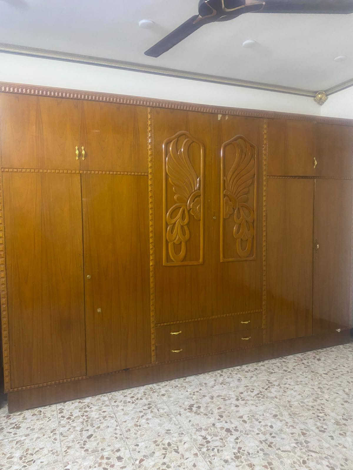 السلام عليكم غراض للبيع  بغداد حي اور / الاتصال على صاحب الغراض ‏‪***********‬‏

