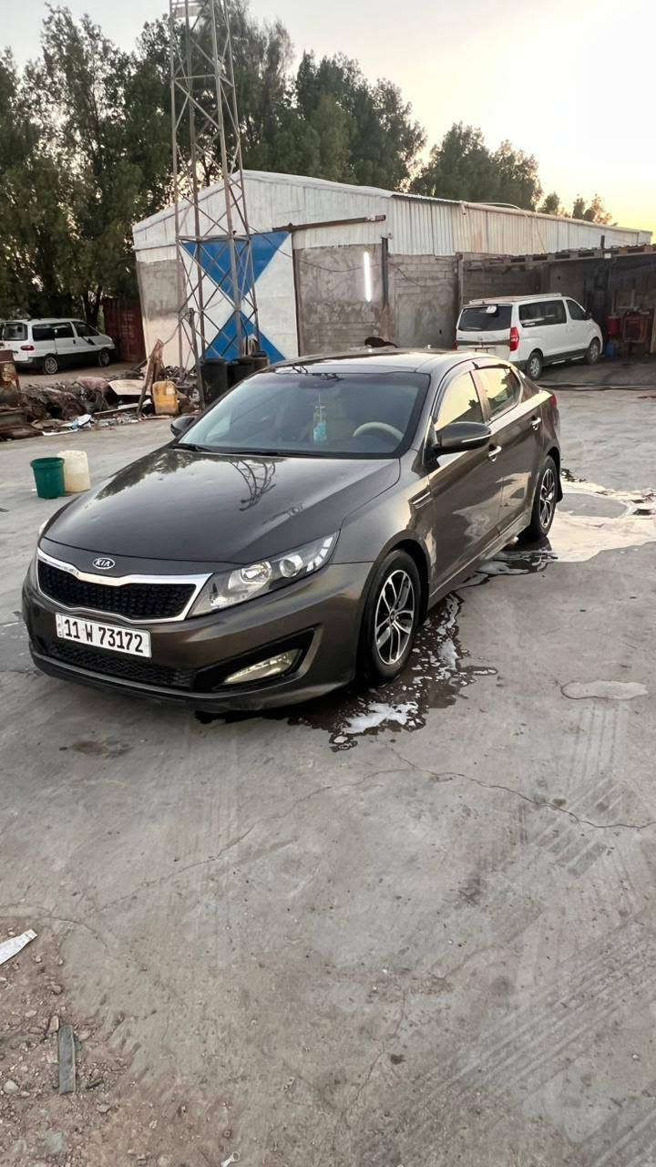 كيا اوبتيما موديل ٢٠١٣رقم بغداد بسمي تحويل مباشر سنويه جديده هزه جديده وارد أمريكي ضرر بارد بجاملغ الأمامي بدون داخل بدون صبغ بدون تبديل كفاله عامه فول مواصفات للأخير بصمه تشغيل وبصمه أبواب بنوراما قطعتين تبريد داخل بيجي حساسات امامي خلفي تحكم جهتين ويل كروم ٣انضمه سماعات انفنتي خزن ميموري مكينه ٢٤٠٠كير تخم تاير حداده امامي خلفي تبريد ثلج ماشيه ١٤٠ سعر ١٠٨ وبيه مجال للاستفسار الاتصال ع *********** *********** مكاني ذي قار الرفاعي الرفاعي, ذي قار
