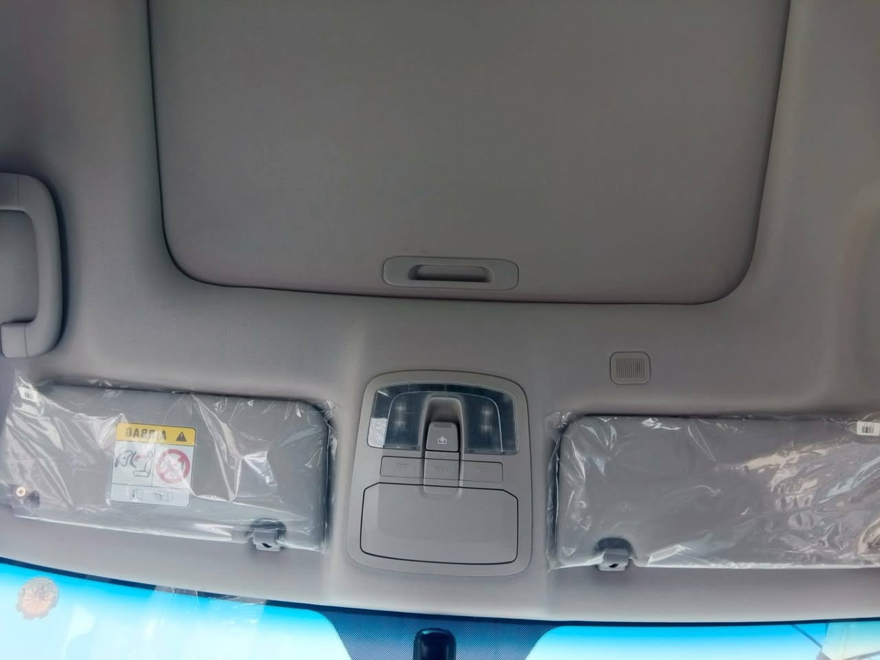 🚗 للبيع: سانغ يونغ كوراندو 2025
📍 مكان السيارة: بابل – الإسكندرية

📞 للتواصل:  ***********

💰 السعر: 190

📊 المسافة المقطوعة: 500 كم (زيرو)

🛠️ المحرك: 4 سلندر – 1500cc توربو

⚠️ حالة السيارة:

• كفالة عامة بدون أضرار ✅

• السيارة بوضع الوكالة ✅ 

.  السيارة حرة مامحجوزة لأي مصرف احول ثاني يوم 

📌 تفاصيل إضافية:

• السيارة جديدة بدون رقم (فحص مؤقت)

• تترقم في جميع المحافظات عدا الإقليم

• لون السيارة: أبيض
