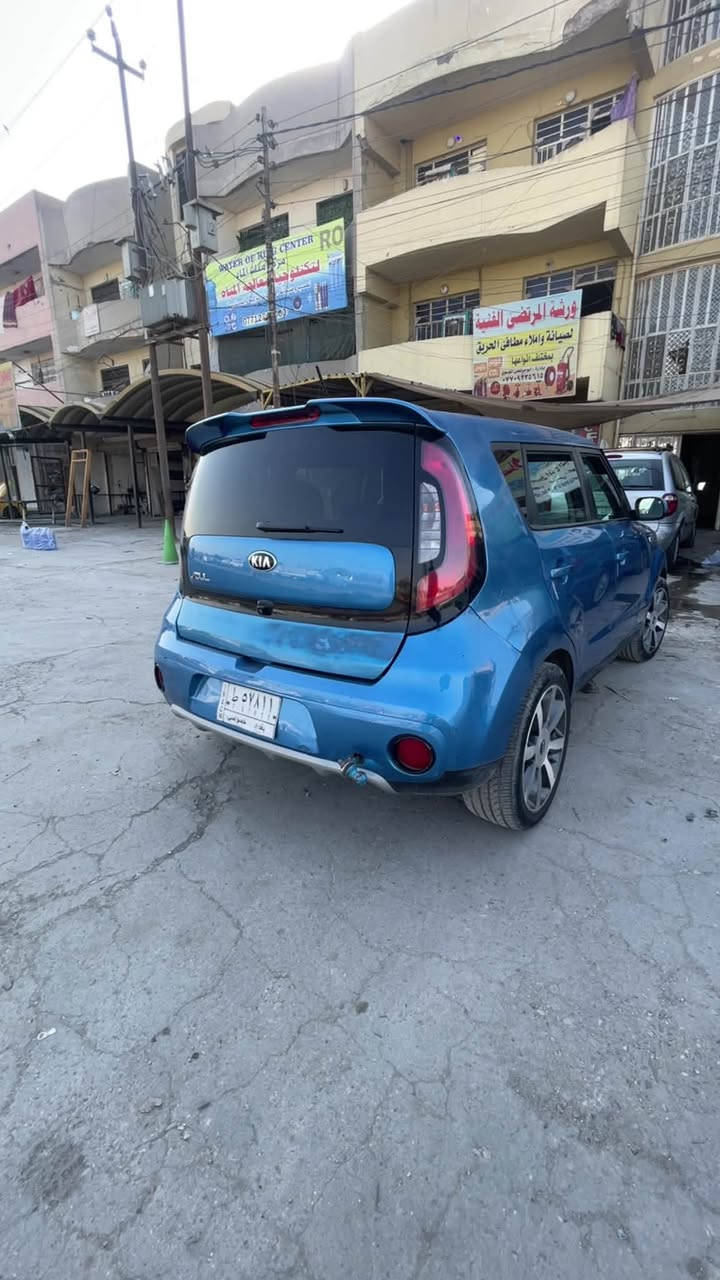 كيا صول موديل 2018 وارد امريكي
مكينه 2000 gdi —— ماشيه 143الف 

لون ازرق لسياره كلهه ليبل واحد ما عده الباب الخلف السائق  مبدل نفس الون 
حادثهه جاملغات خلفيات وجاملغ امامي موضح بل صور

كير +مكينه+حداديه خير من الله السياره السعر 105 وبيهه مجال للطيبين

علما المكينه مفتوحه 

مكاني بغداد البلديات تقاطع الكهرباء

رقم الهاتف ‭ ***********‬
