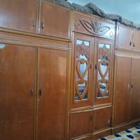 غرفة اخشاب • ٤ قطع • تحتاج تصليح