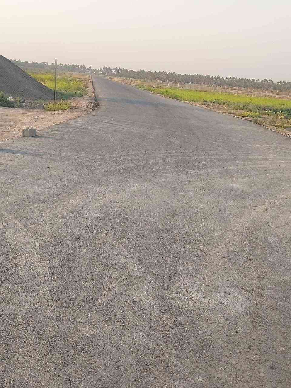 دونم ونص للبيع طابو زراعي سند٢٥
 يصلح للزراعه والسكن ماء سقي ماء اسأله كهرباء ظفيره قريب على شارع التبليط عنوان الحله ورديه سيف سعد شارع المشجر قرب معمل غاز الورديه 

*********** حلة, بابل
