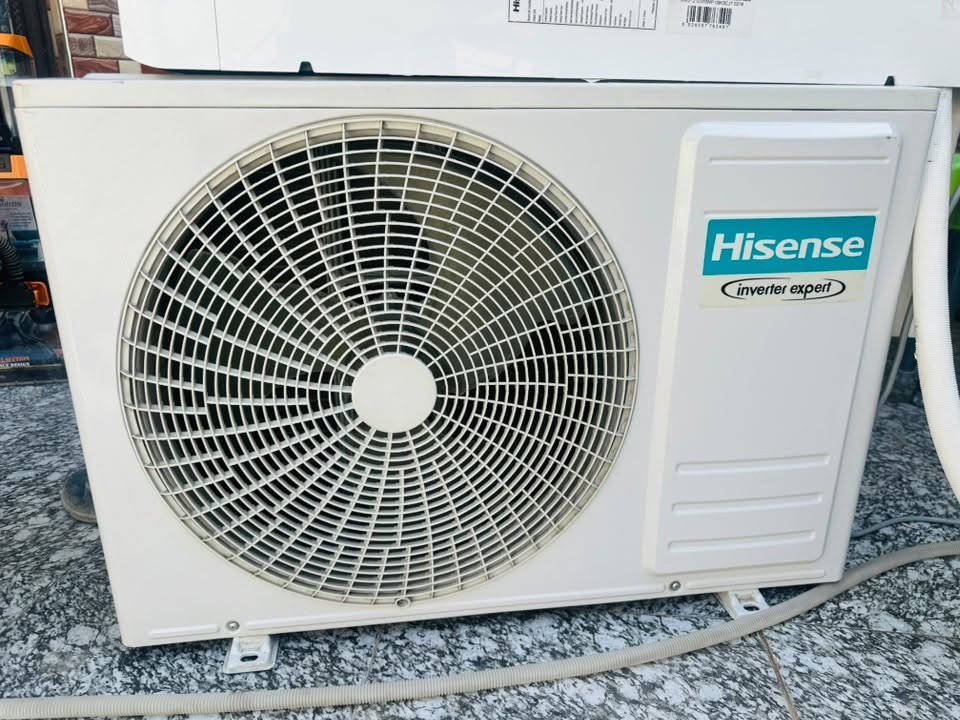 سبلت انفريتر طن واحد استخدام شهر تقريبا هايسنز نوعيته السعر 350 
الحمزه الغربي ***********
