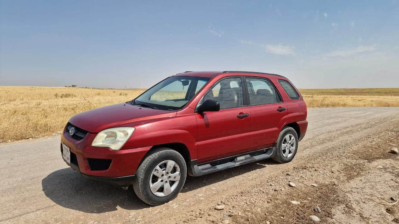 المواصفات
كيا سبورتاج 

موديل ٢٠١٠ 

خالي من  اي صبغ  ودعم 

بشرط  ومع فحص ميكانيكي .

الاوراق كامل ونظامي 

للجادين التواصل عبر واتس فقط 
***********
