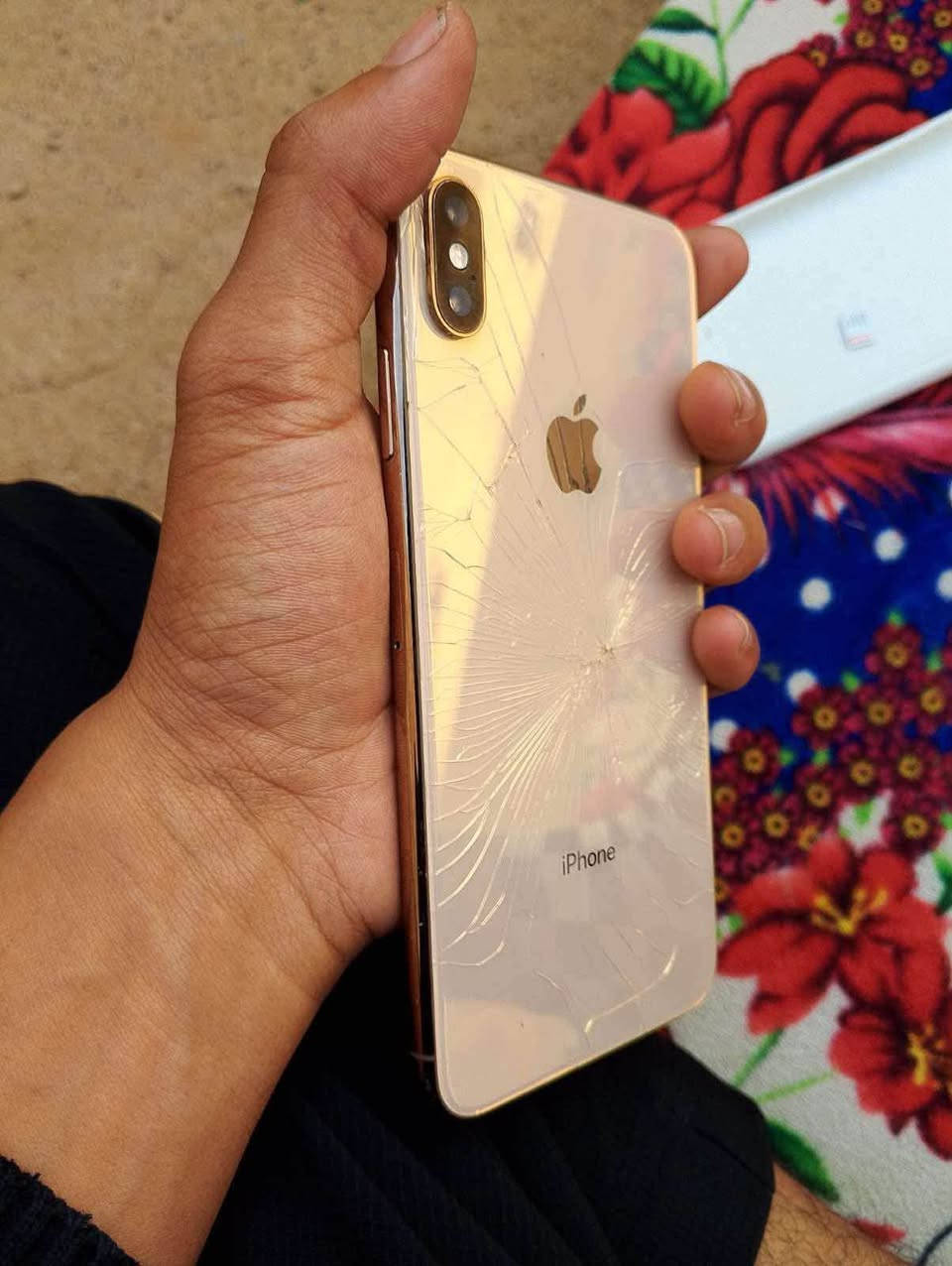 ايفون اكس ماكس • ٢٥٦ • بطارية ٧٩٪