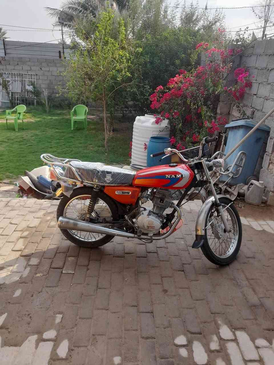 للبيع اربعه كير محرك حلو موديل ١٨ اوراق اصولي دراجه حلوه مال شغل السعر ٤٥٠ وبيهة مجال قليل المكان كربلاء شارع بغداد قرب سيد الوصياء عمود١٢٨ لستفسار على الرقم ***********

