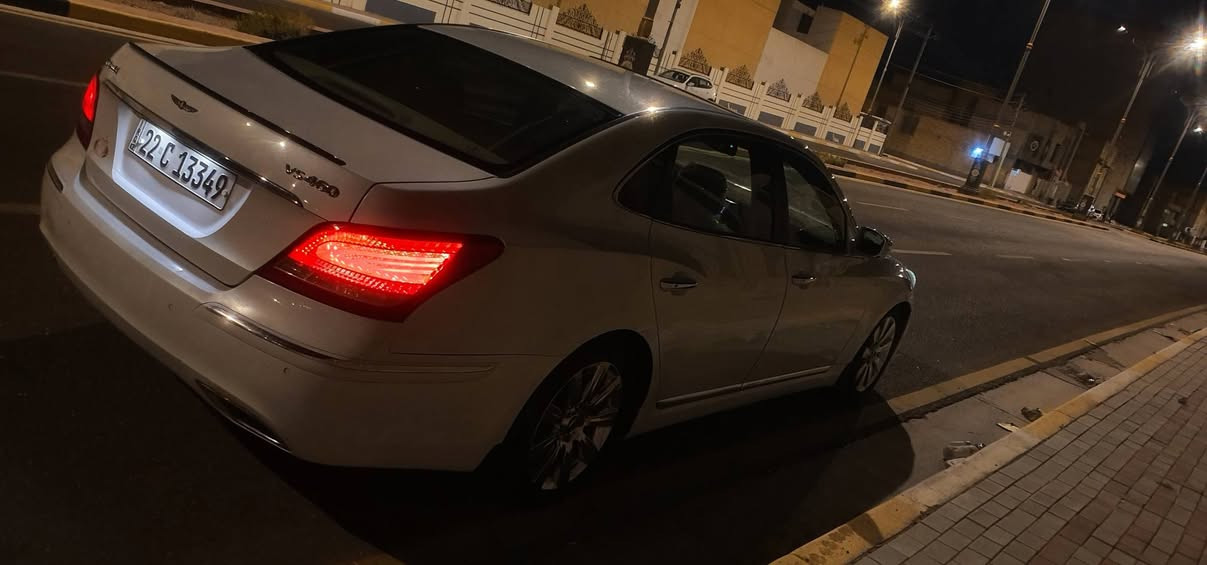 هيونداي سنتنيال خليجي 2010 مكفوله🤍
مكينه  8 سلندر 4600

رقم اربيل انكليزي

فول مواصفات

مكينه و كير جدد

خليجي انسى العطلات 

تحكم ستيرن 

جوبلس بس ملغي 

كشنات استيرن تدفئه تبريد 

مساج كشن 

بيبان شفط 

بيها بعد هواي مواصفات

مكان السياره كربلاء 

السعر 140 بيها مجال ترهم بيع او مراوس

للأستفسار الاتصال ***********
